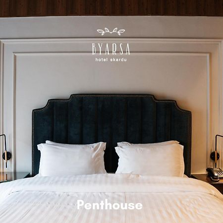 Byarsa Hotel Skardu Ponedas Exteriör bild